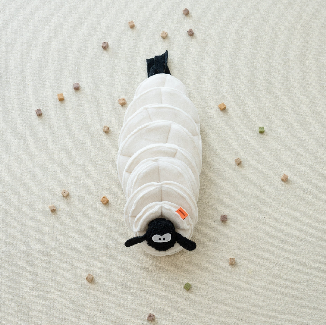 Mewoofun Lamb Snuffle Toy