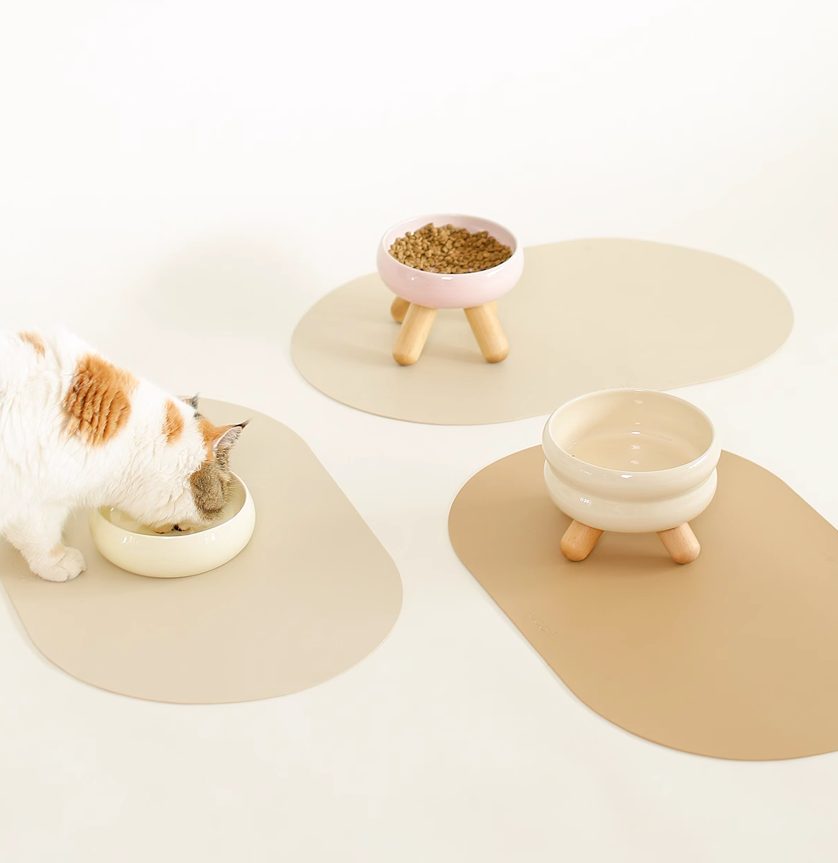 Meoof Pet Dining Pads