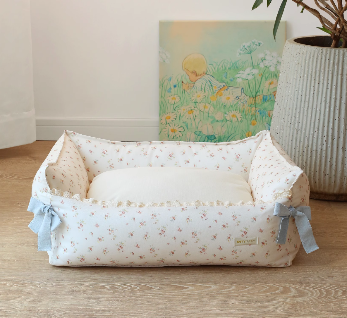 Nifty Fairy Dog Bed